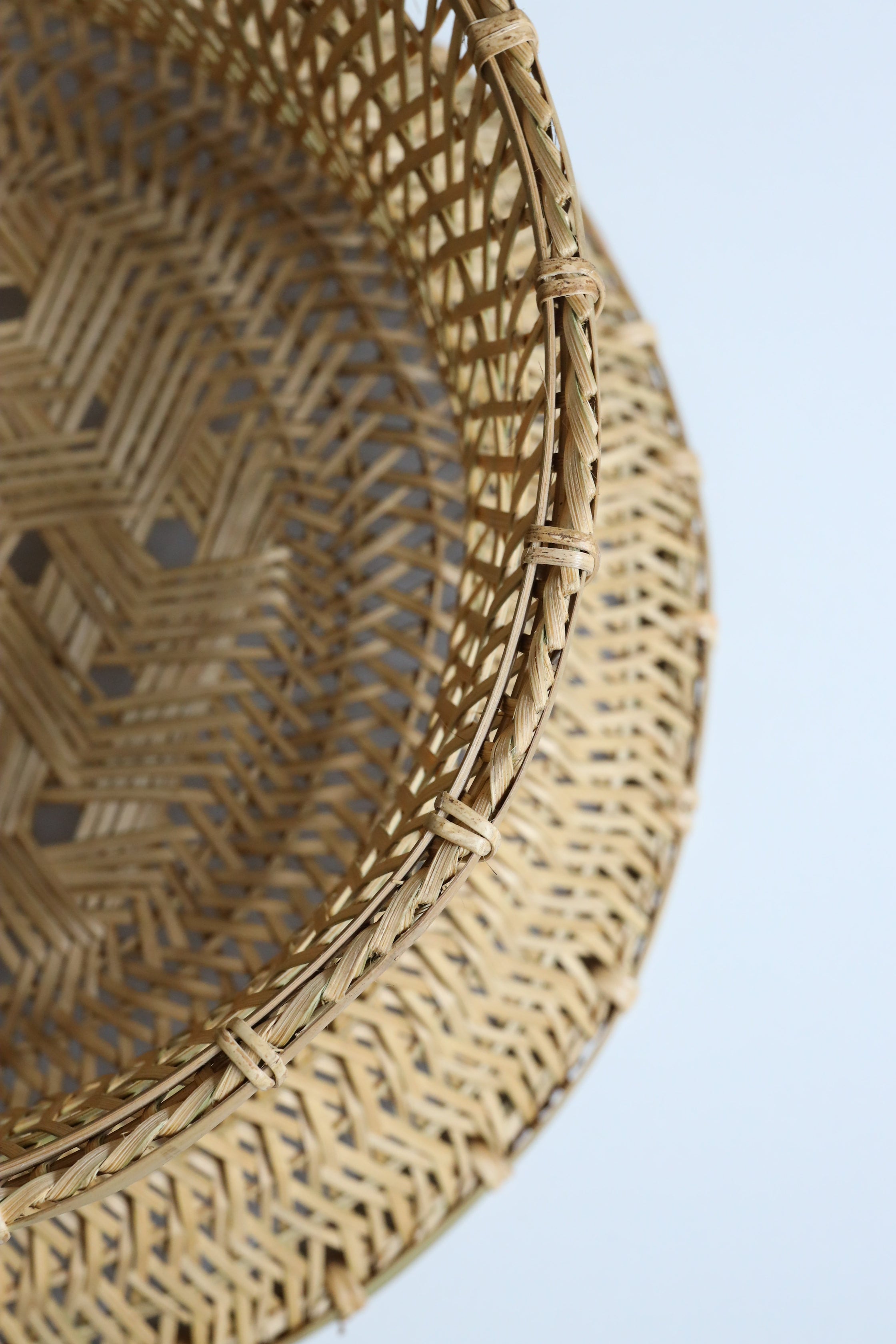 TR-3L] タイ・ルー族 竹製 喫茶専用円卓 直径55.5cm 淡色 L | mrak