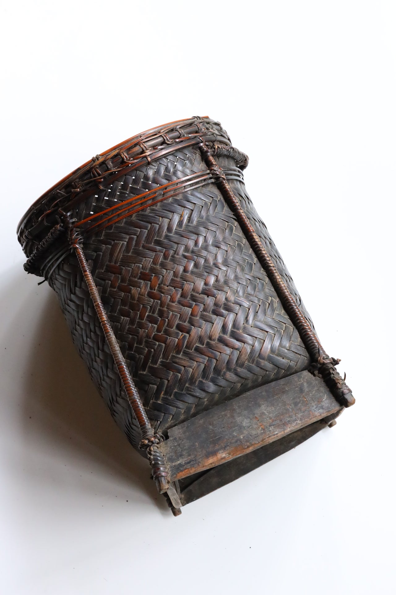 ▪️ Basket 籠 | mrak